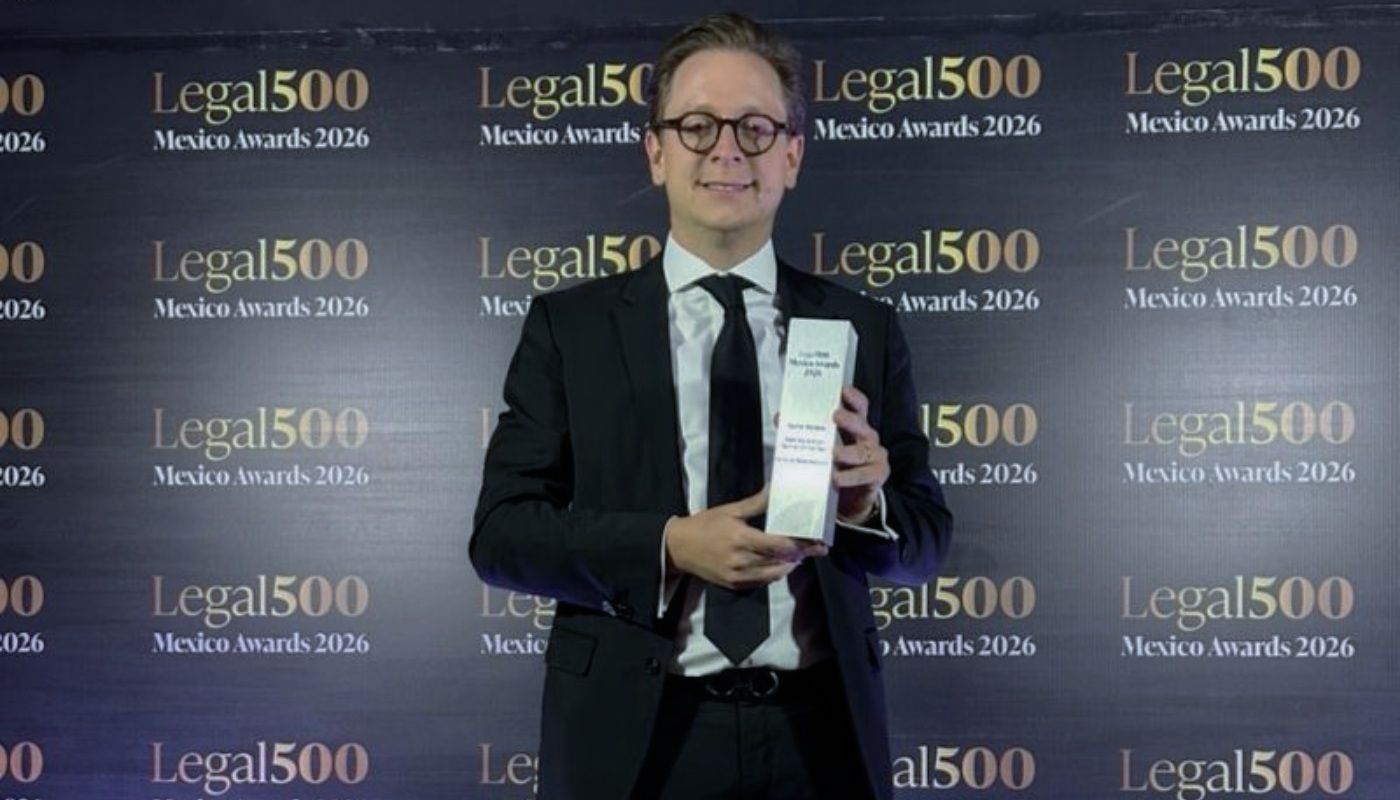 The Legal 500 reconoce a egresado IBERO en el mercado de capitales global