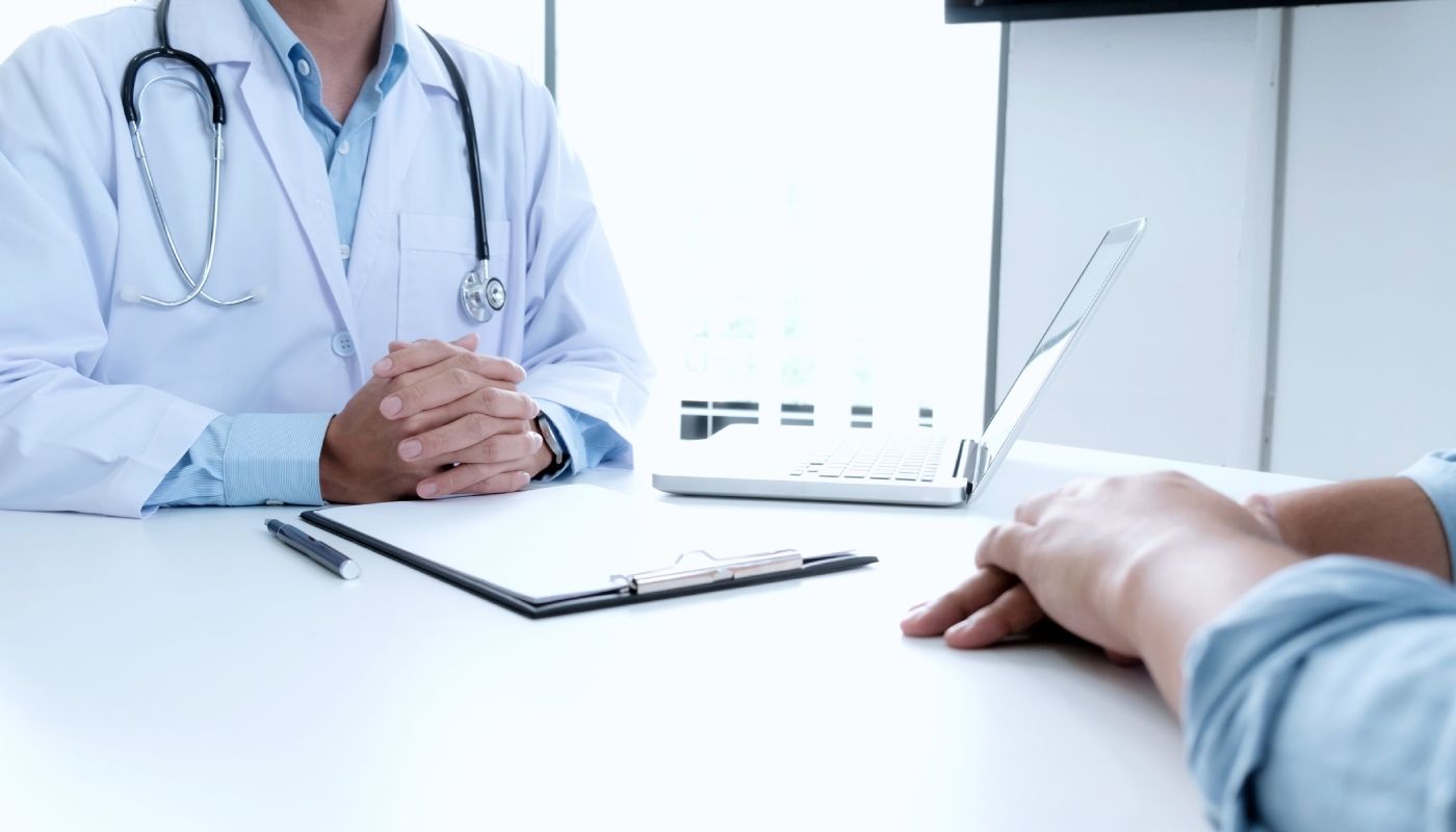 ISSSTE tiene 80% más médicos por cada mil usuarios que el IMSS: experta IBERO alerta sobre desigualdad en la atención