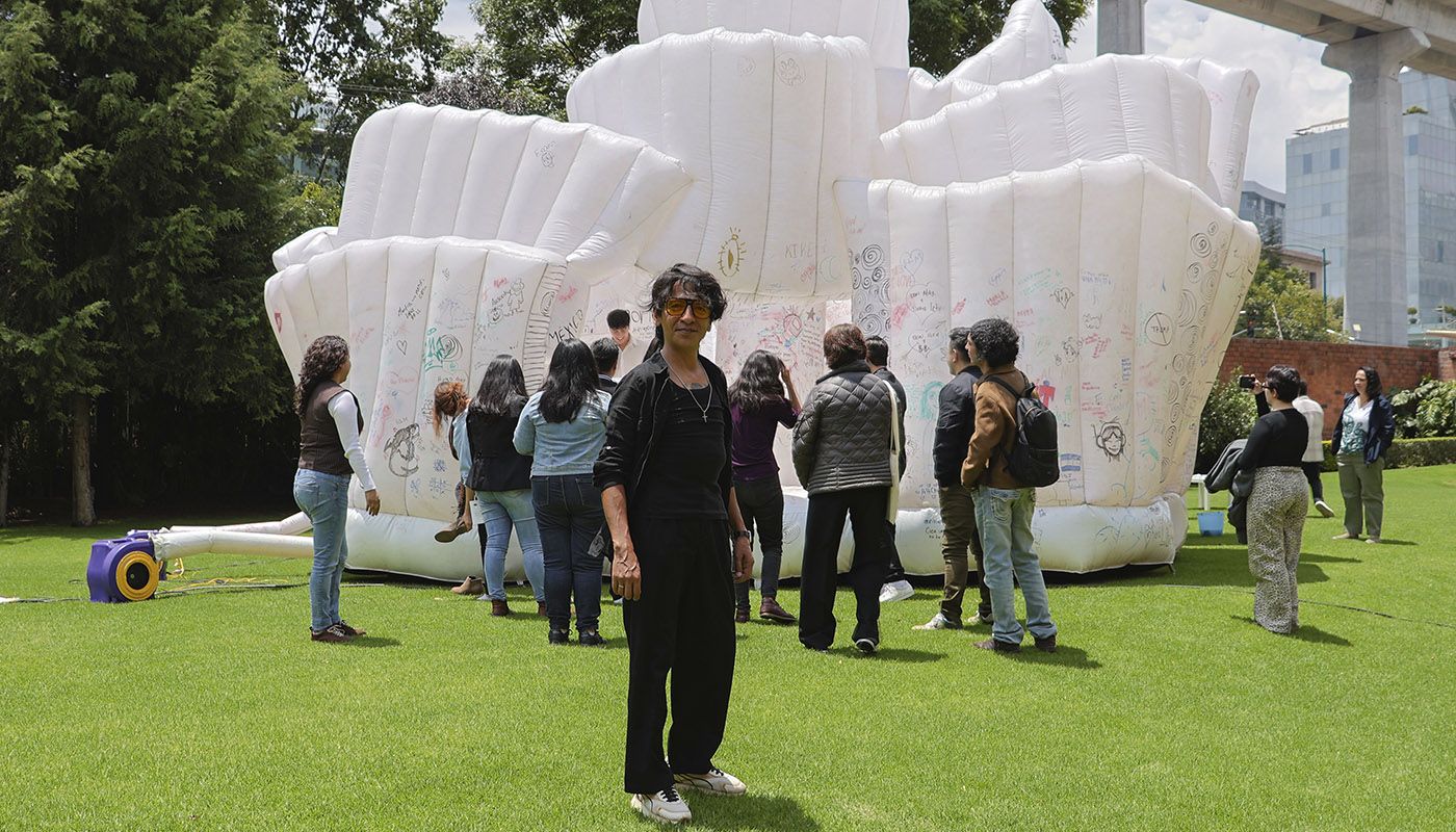 ¿Quién tiene derecho al arte? GuggenSITO, el museo inflable donde el público se convierte en artista