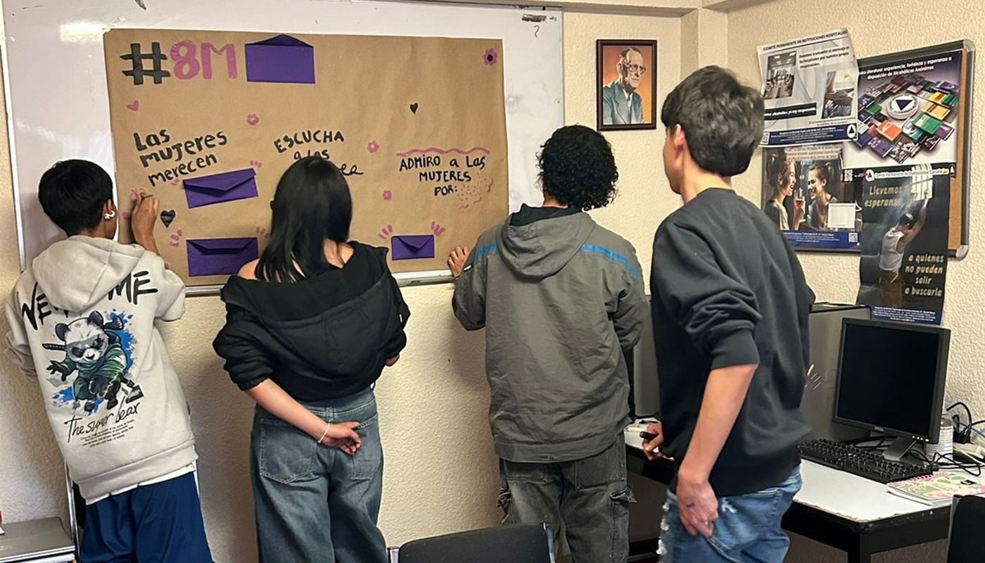 Movimiento y arteterapia ayudan a sanar emociones en jóvenes de contextos vulnerables