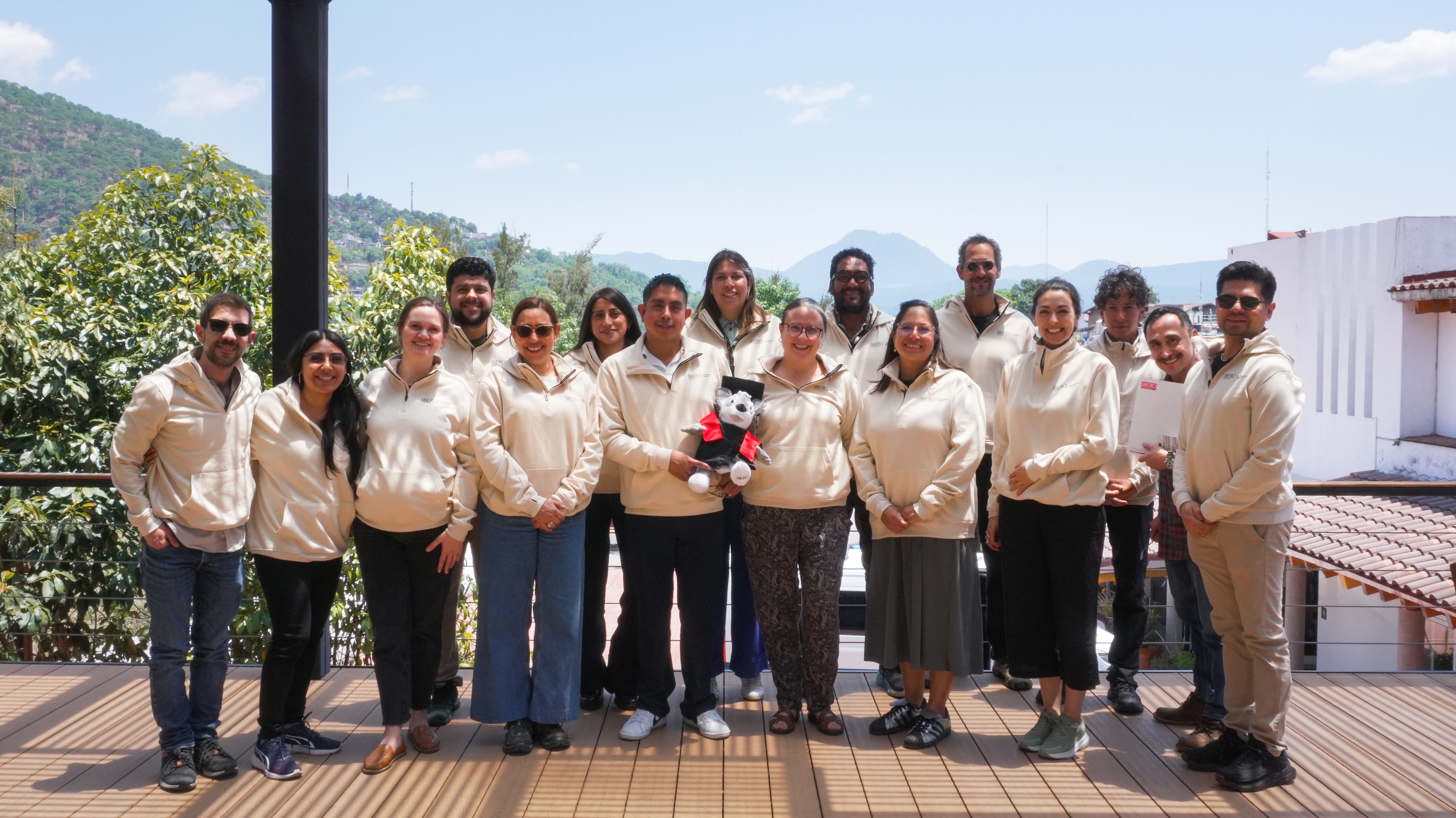 Personal académico de la IBERO CDMX participa en bootcamp de investigación