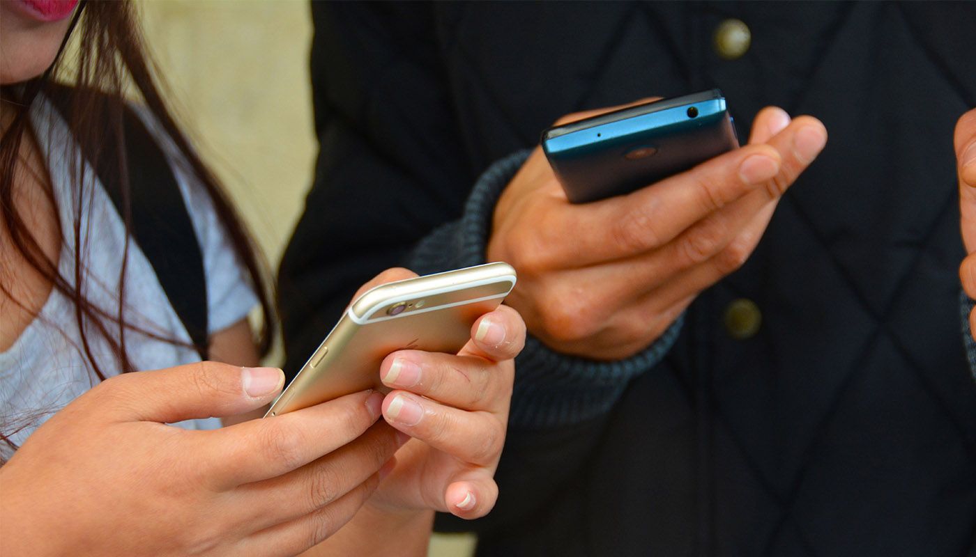 Limitar redes sociales a dos horas no basta: el reto es enseñar a menores cómo funcionan, advierte académica IBERO