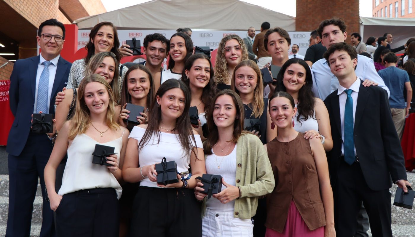 ceremonia-becas-ibero5.jpg