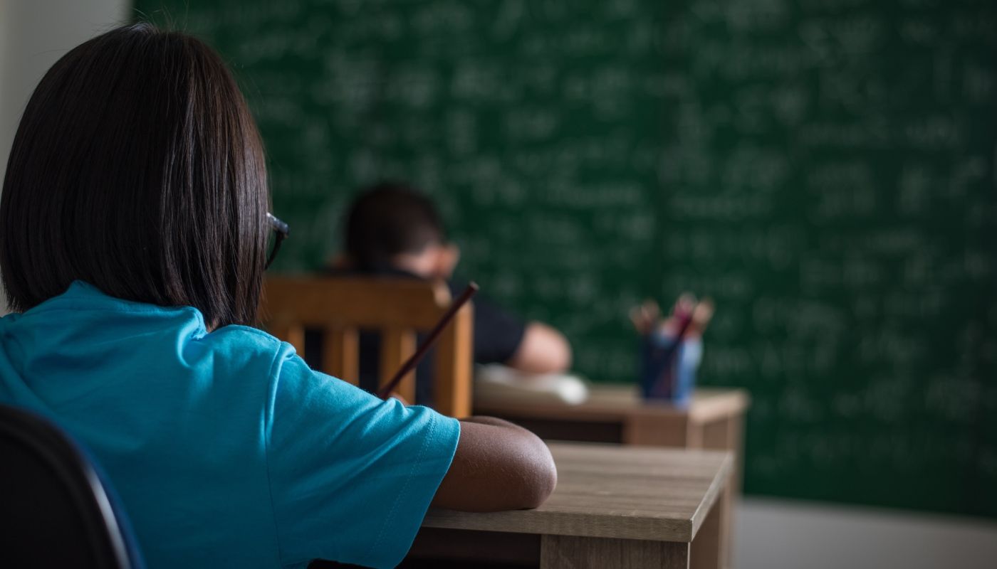 Especialista IBERO advierte riesgos de aprendizaje por adelanto del cierre del ciclo escolar