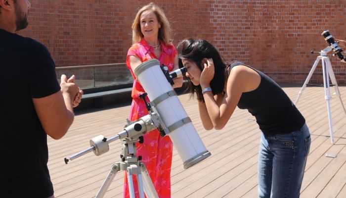 Centro Astronómico Clavius de la IBERO analiza el reto de la difusión científica 