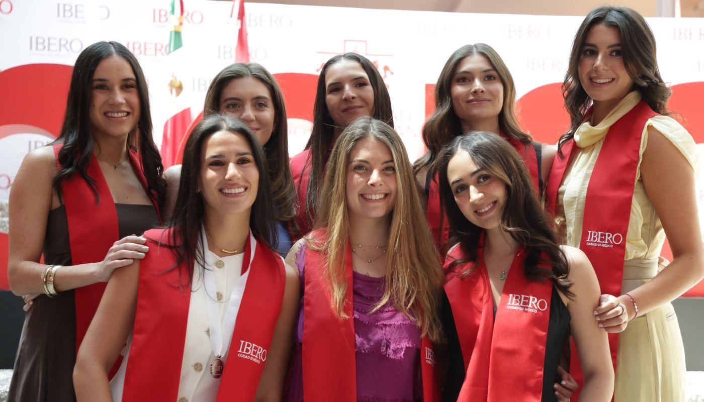 comunidad-egresada-ibero-primavera-2026-celebra-graduacion2.jpg