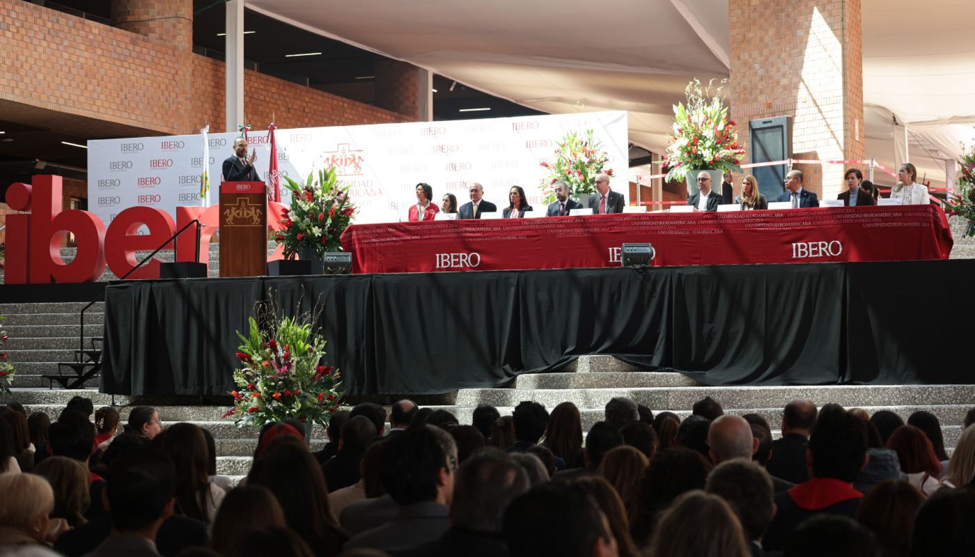 comunidad-egresada-ibero-primavera-2026-celebra-graduacion8.jpg