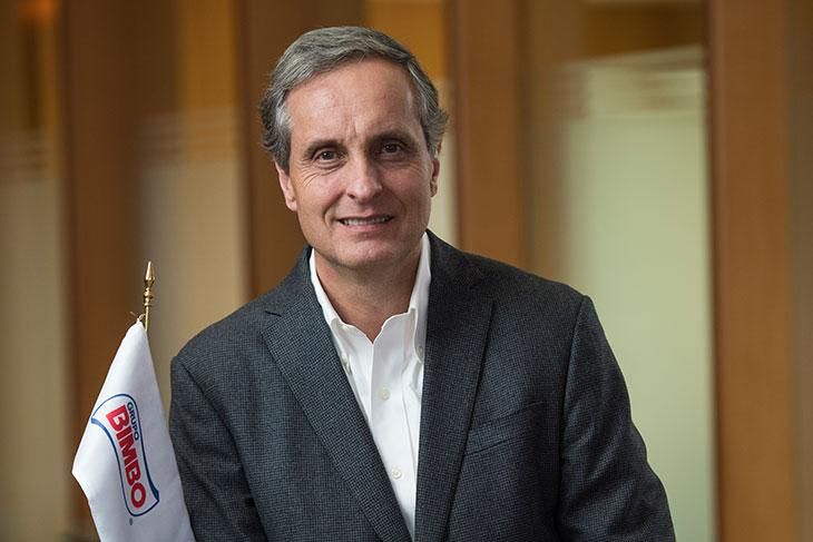 Daniel Servitje, egresado IBERO, recibe premio Jeffrey Davidow Good Neighbor por fortalecer relación México–EU