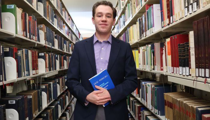 Egresado IBERO gana primer lugar en concurso nacional de ensayo de la SCJN