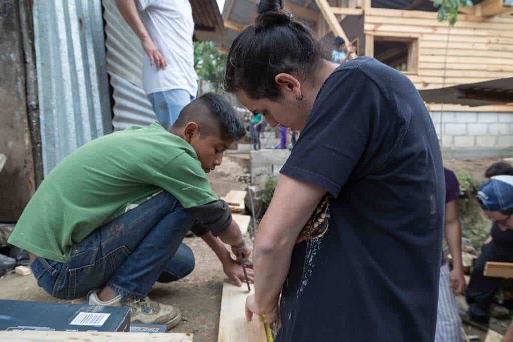 Salir del aula para comprender, escuchar y transformar: así forma la IBERO a sus arquitectas y arquitectos