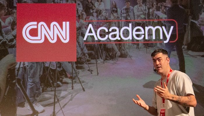 Periodistas no deben temer a la IA; ellas y ellos la controlan ...